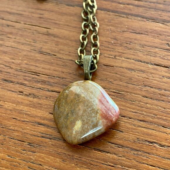 Small Tan and Red Polished Jasper Stone Pendant on Antique Bronze Chain - Picture 1 of 3